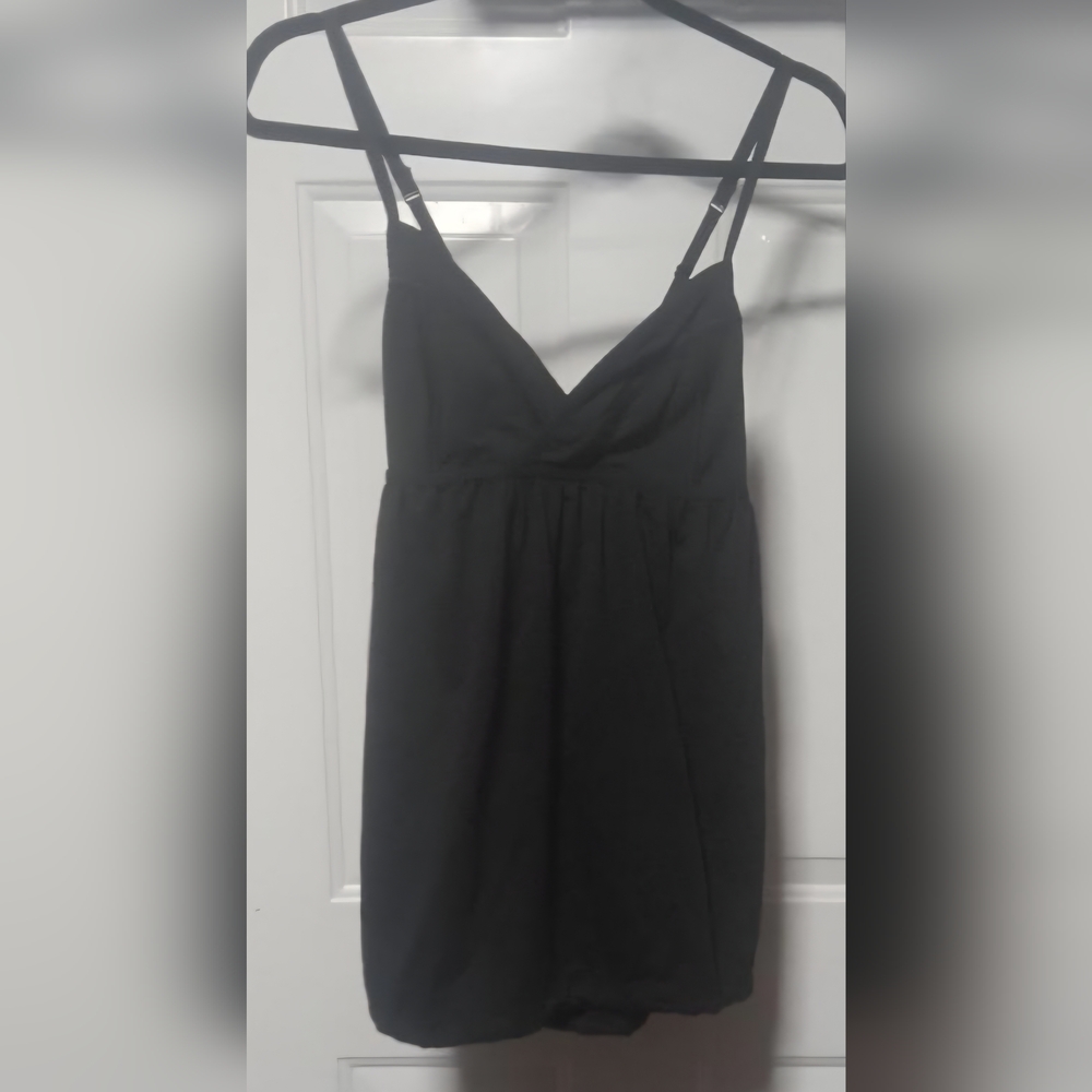 Lululemon 10 Rehearsal Tank - Picture 3 of 5